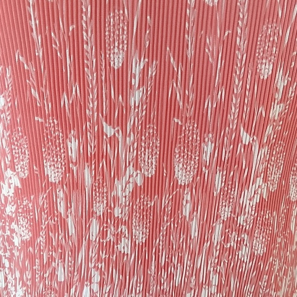 Joie Sleeveless Top High Halter Neckline Pleated Ruffled Hem Salmon Cream L NWT - Picture 6 of 8